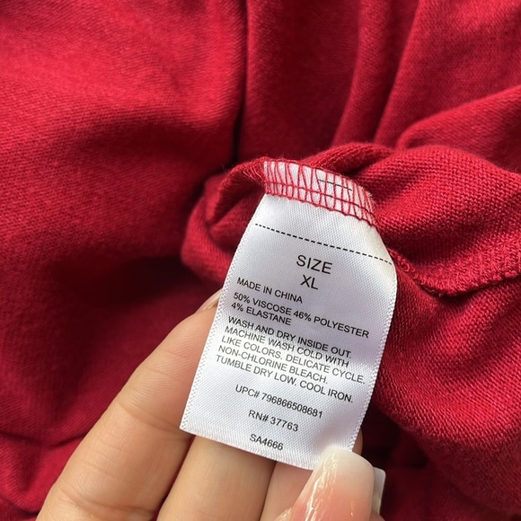 🍒 NWT Rafaella Red Long Sleeve Gold Button Sweater, Size: XL - Picture 10 of 13